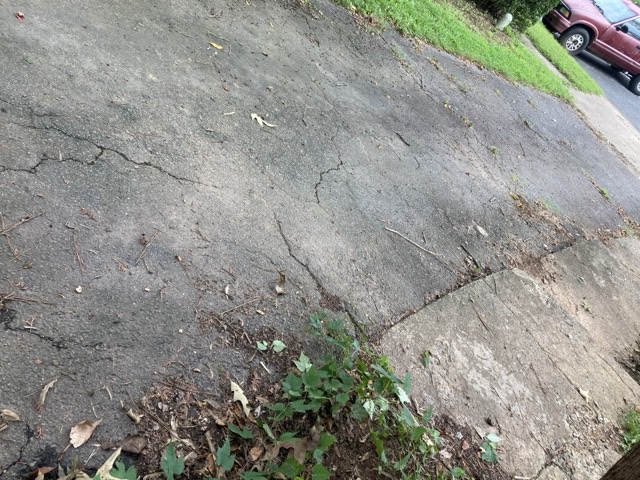 Quiet Cul-De-Sac Parking thumbnail 4
