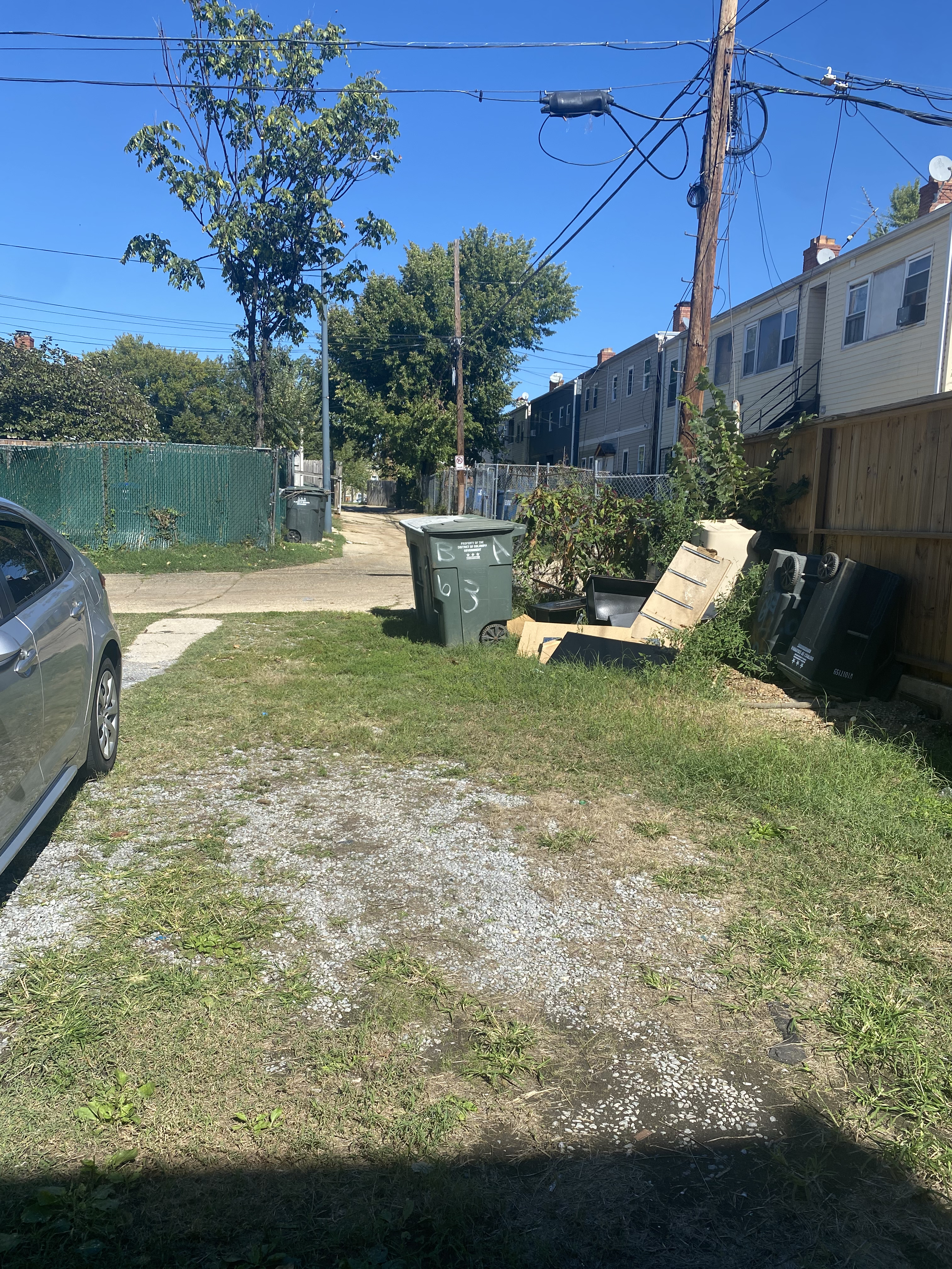 Private parking 1508 Oates Street Northeast Washington D.C 3